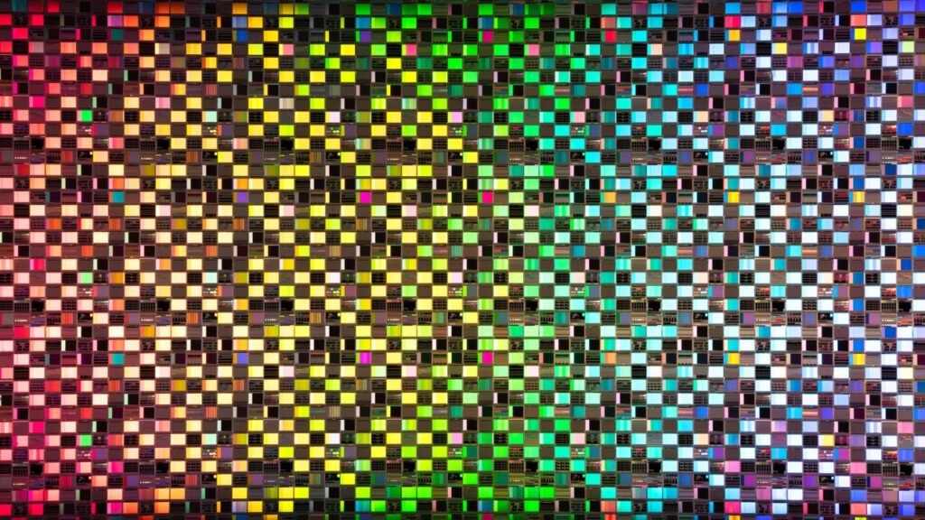 ‘Rainbow-on-a-chip’ could help keep AI energy demands in check — and it was created by accident