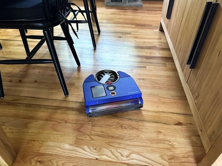 Get more than $500 off robot and cordless vacuums