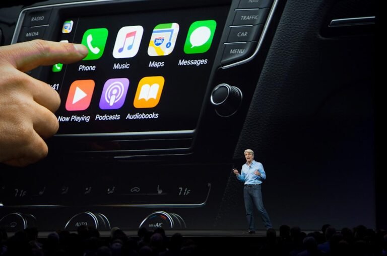 Tesla is reportedly testing Apple CarPlay in its vehicles