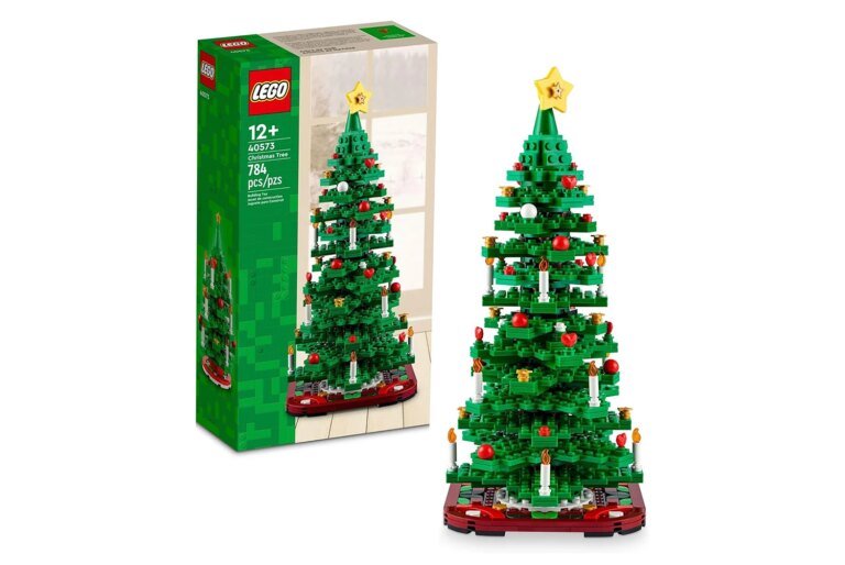 LEGO Christmas Tree Hit 80K Sales This Black Friday, Festive Set Now Goes for Peanuts