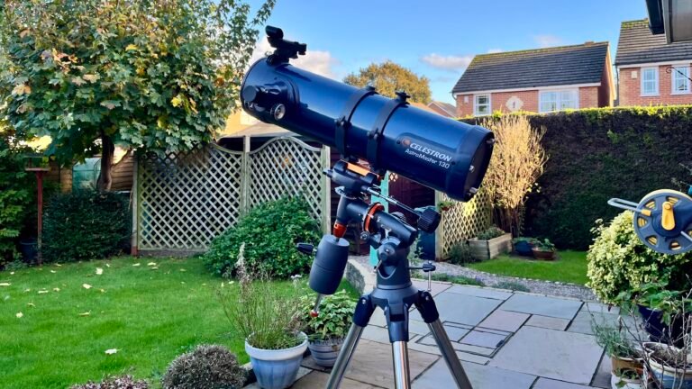 Our 5 top tips for choosing a telescope this Black Friday 2025