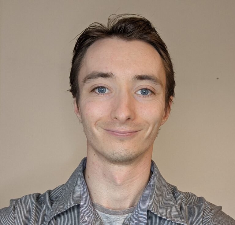 Latest science news: Comet 3I/ATLAS new images | China’s astronauts stranded | AI dead end?