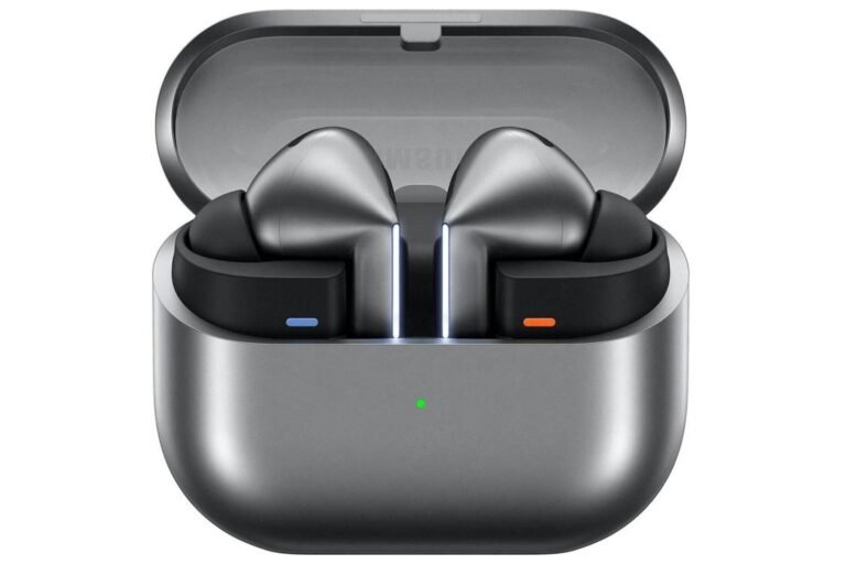 Galaxy Buds 3 Pro With AI Features Are Going for Pennies, Amazon Sets a New All-Time Low