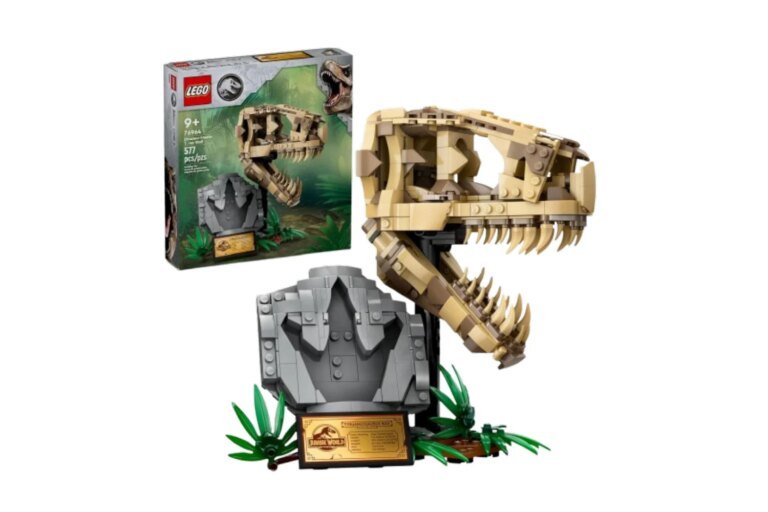 LEGO Goes Zero-Margin Beyond Its Star Wars Line, Jurassic World Dinosaur Falls to Year-End Clearance Pricing After Black Friday