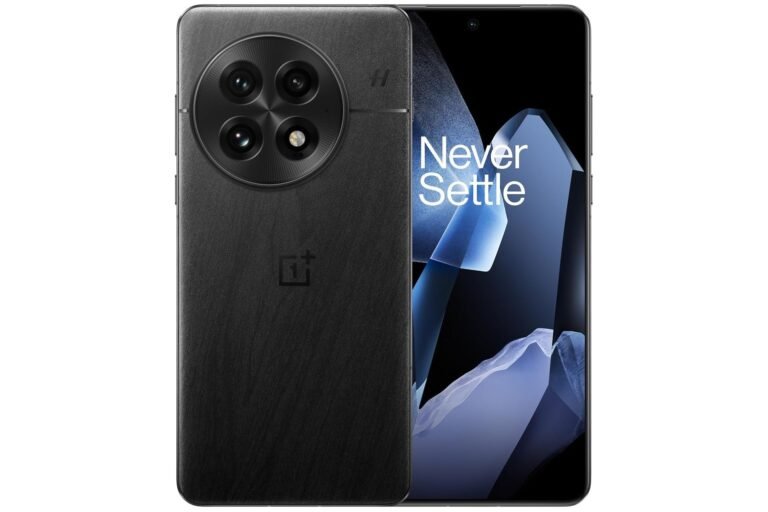 OnePlus 13 Reaches Record Low, Amazon Turns It Into Serious iPhone 17 Rival This Black Friday