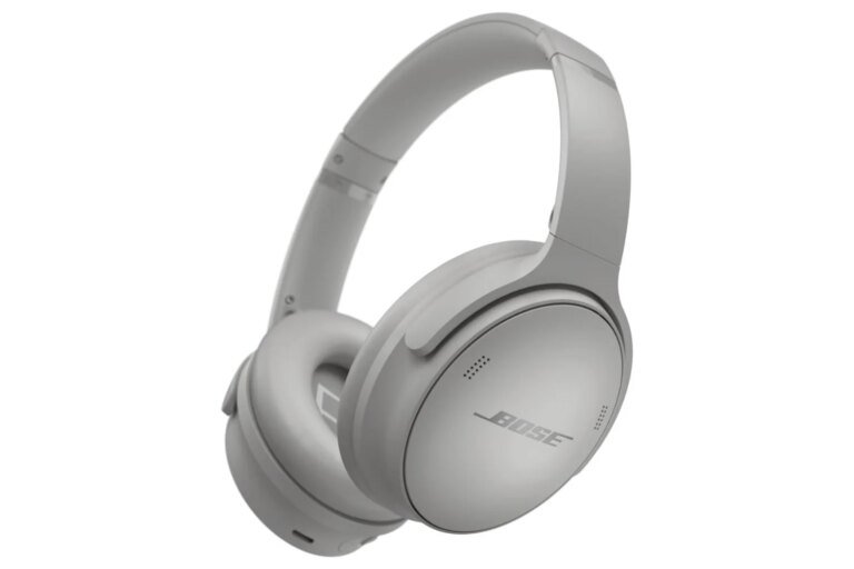Bose QuietComfort Headphones Drop 53% Off as This Limited-Edition Color Is Cleared Out Before Christmas