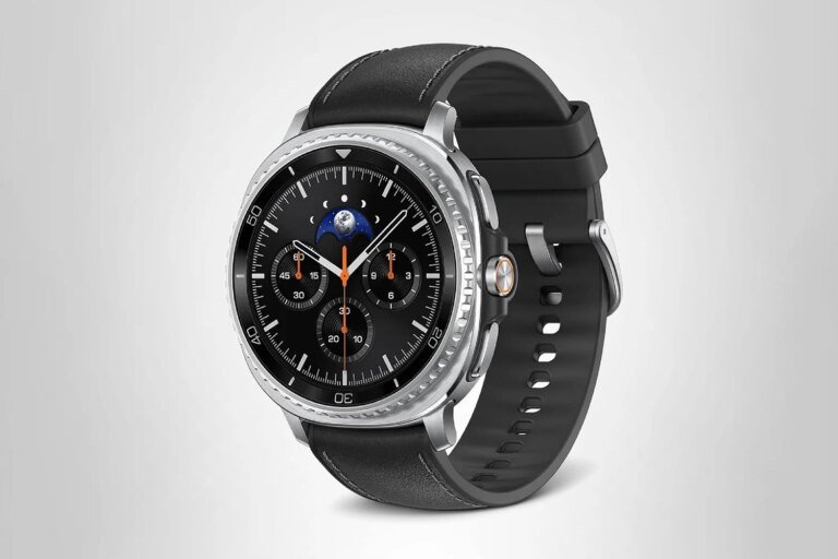 Galaxy Watch 8 Classic Returns to All-Time Low as Samsung Rolls Out Another Surprise Clearance on Its Smartwatch Before Christmas