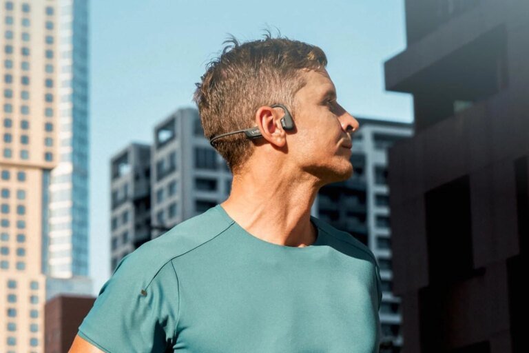 Shokz OpenRun Pro 2 Price Drop Makes It a Budget Bone Conduction Headphone, Gear Up for Your 2026 Fitness Goals
