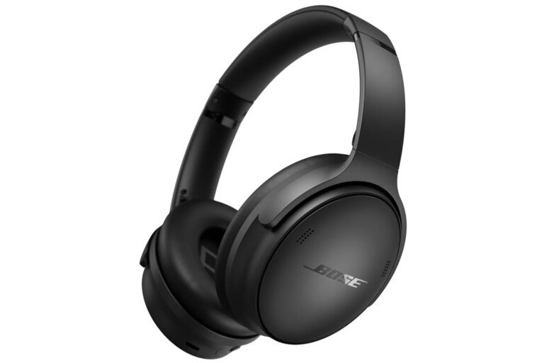 Bose Held Back During Black Friday, Now Crashes Headphones to Record Low to Empty Final Stock
