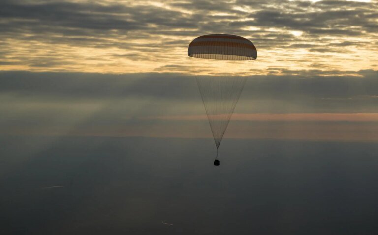 NASA Sets Coverage for Astronaut Jonny Kim, Crewmates Return