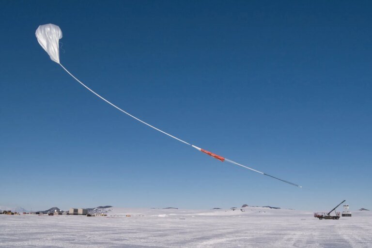 Scientific Balloon Begins Antarctic Ascent