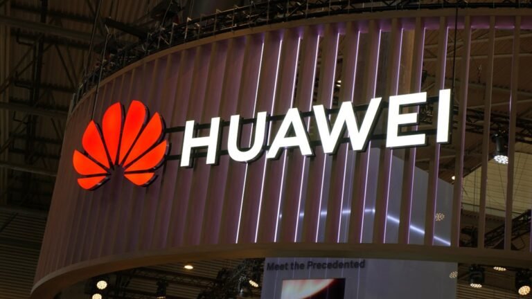 Huawei says a new Kirin chip, equivalent to 3nm, will power the upcoming Mate 90 series