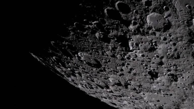 NASA takes steps toward building Moon Base, including discussing a “perimeter”