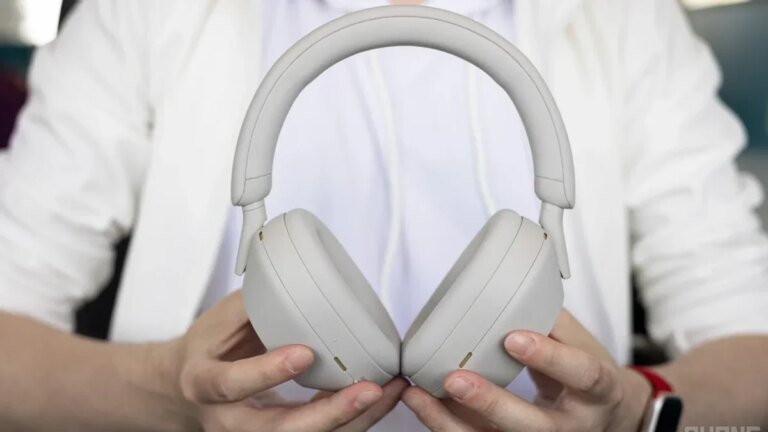 At $152 off, the Sony WH-1000XM5 makes you forget that other premium options even exist
