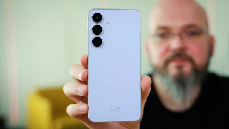Powerful Galaxy S25 FE undercuts the competition with a sweet $170 discount